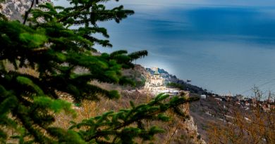 Авто-пешеходная экскурсия из Алушты (фото 4)